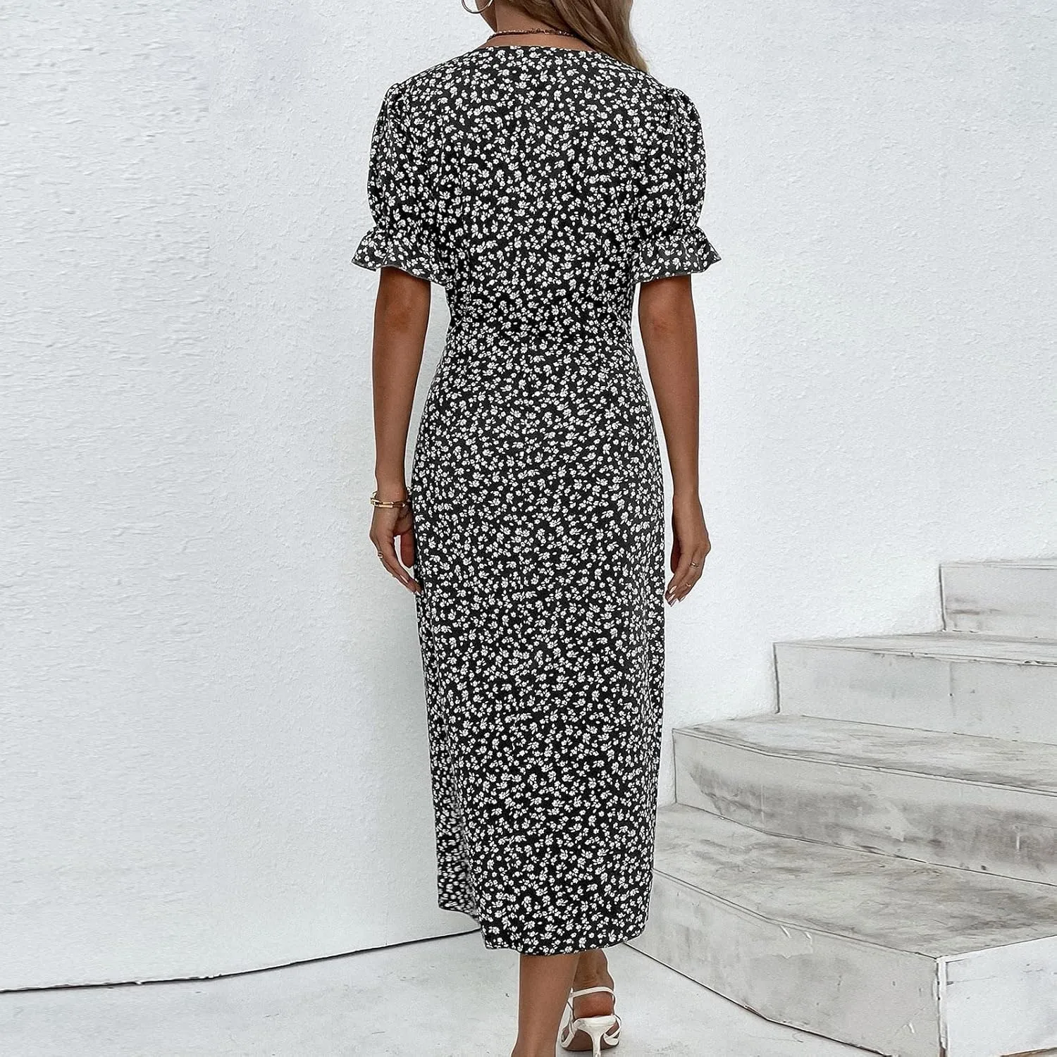 Floral Vacation Dresses for Women: Trendy V-Neck Ruched Short/Long Sleeve Dress - Casual Fashion for Spring/Summer