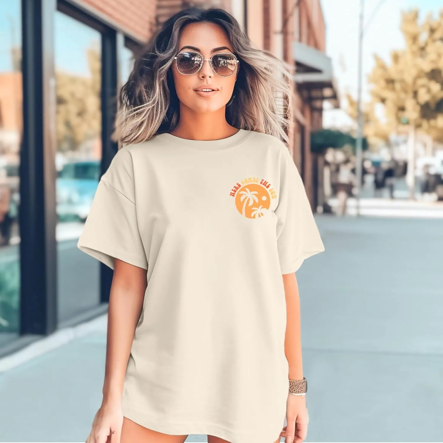 Hawaiian Sunshine Beach Shirts Oversized Graphic Tees for Women Here Comes The Sun Tshirt Tropical Hawaii Shirt