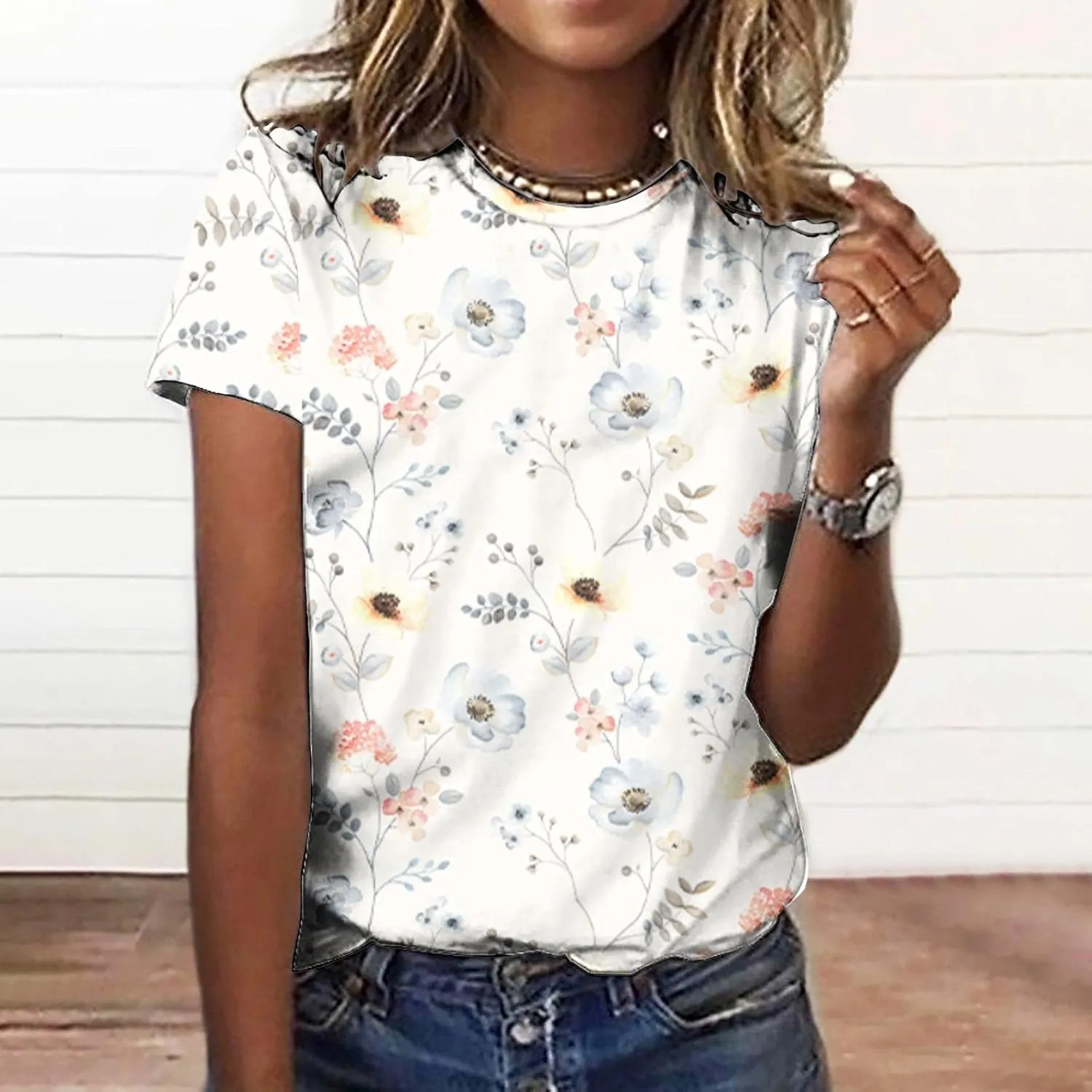 Summer Tops for Women 2025 Casual T-Shirts Shirts Graphic Tee Short Sleeve Top Floral Print Loose Top