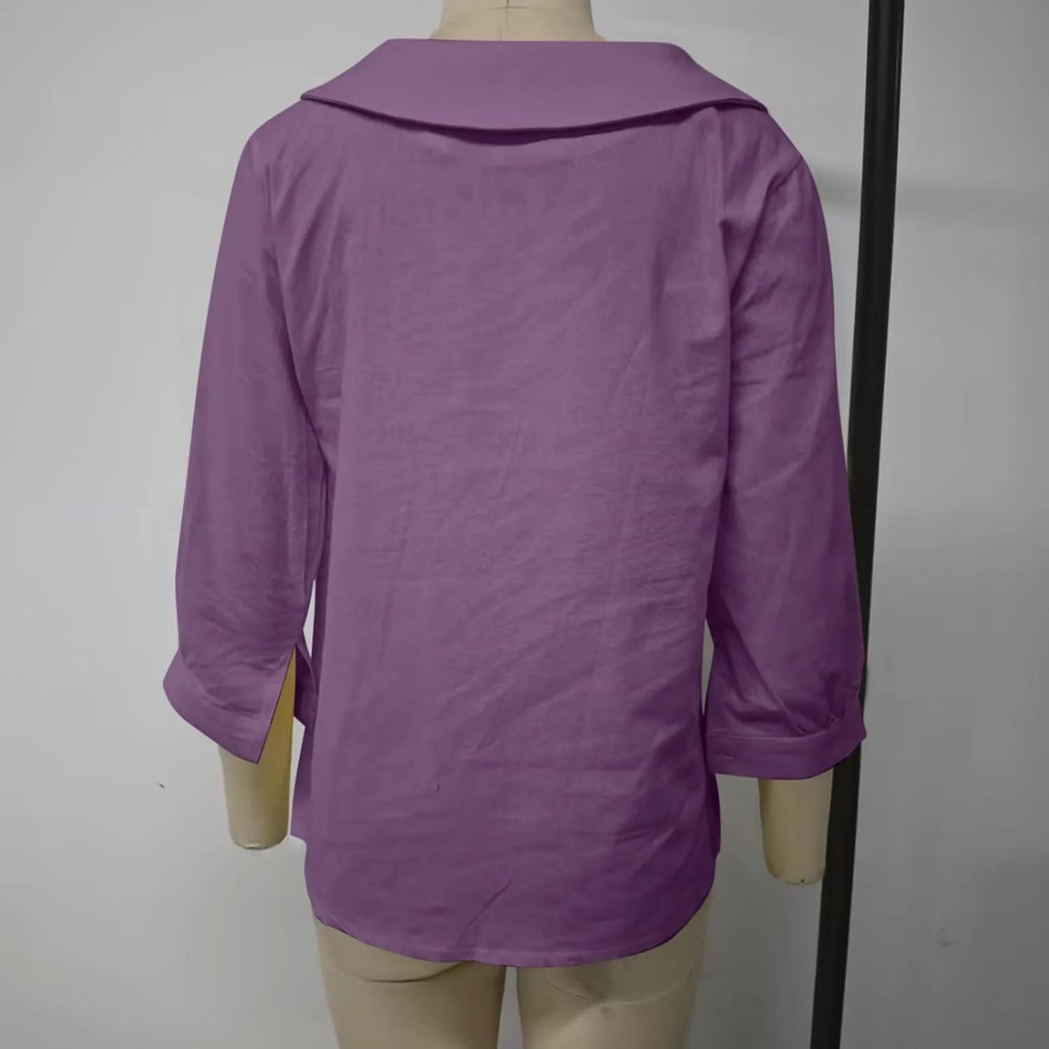 Womens 3/4 Sleeve Tops Button Down Crewneck Tunic Pullover Fashion Oversized Flowy Hem T-Shirts Cotton Linen Tees