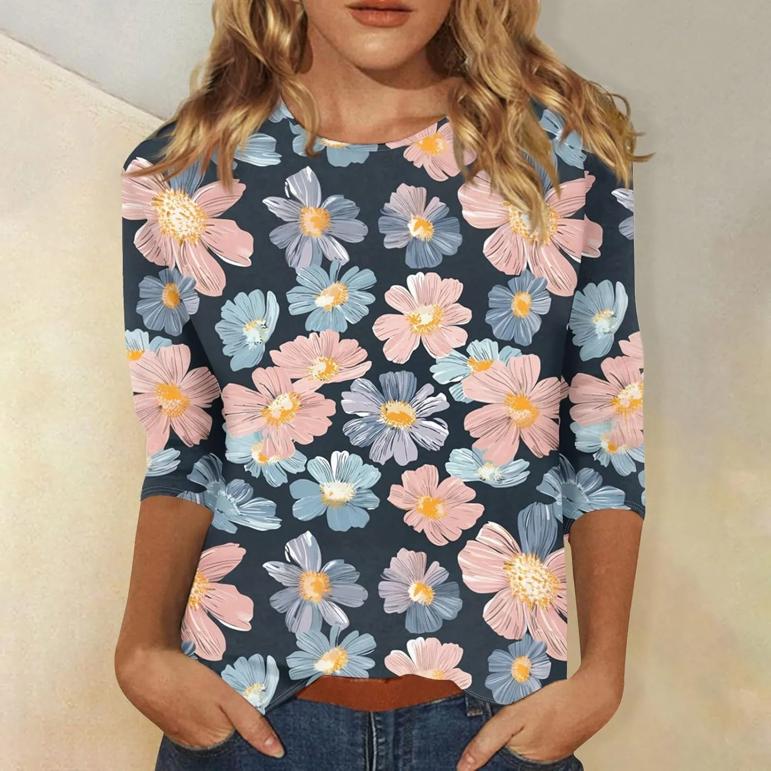 Women's Casual 3/4 Sleeve T-Shirts Round Neck Cute Tunic Tops Basic Tees Blouses Summer Fashion Tee Top